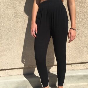thin jogger pants